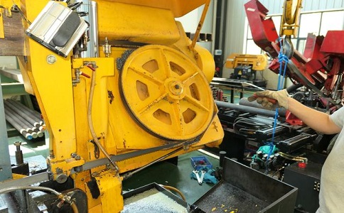 如何解决融水卧式金属带锯床切削时出现的断带现象? 如何解决融水卧式金属带锯床切削时出现的断带现象?