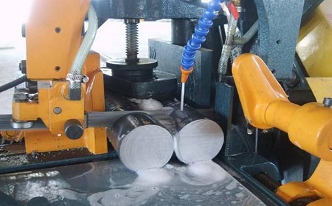 融水卧式带锯床的送料方式有哪几种？